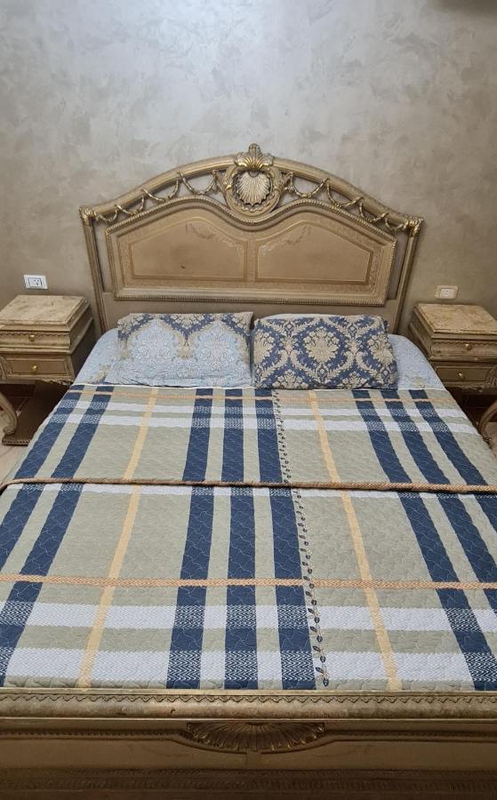 Comfy 3 Bedrooms Apartment In Cairo 96 Екстер'єр фото